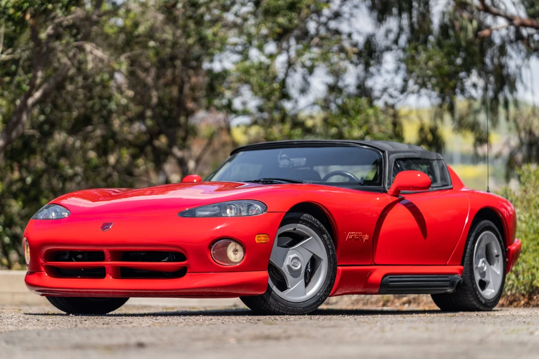 1993 Dodge Viper 1st Gen - Image 2 of 31