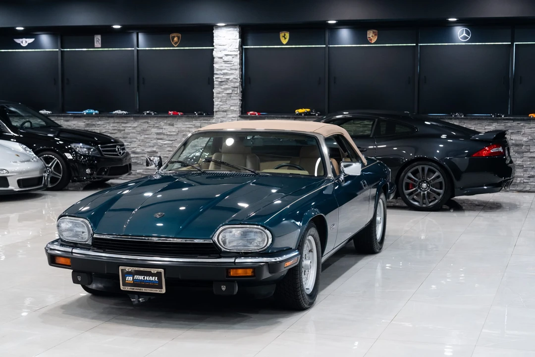 1993 Jaguar XJS Convertible - Image 2 of 31