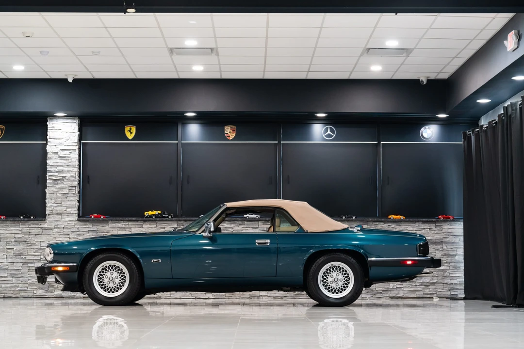 1993 Jaguar XJS Convertible - Image 16 of 31