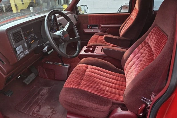 1994 Chevrolet K5 Blazer 2nd Gen - Image 4 of 7