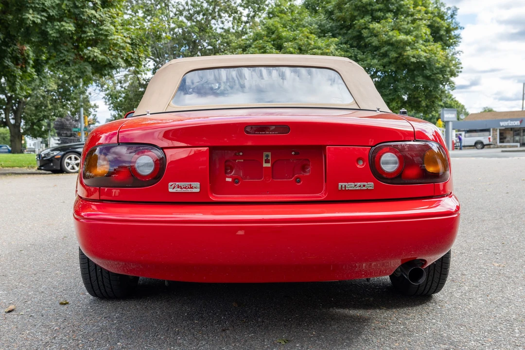 1994 Mazda NA MX-5 Miata - Image 14 of 31
