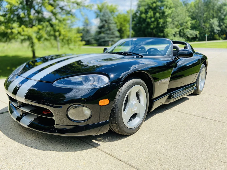 1995 Dodge Viper 1st Gen - Image 4 of 31