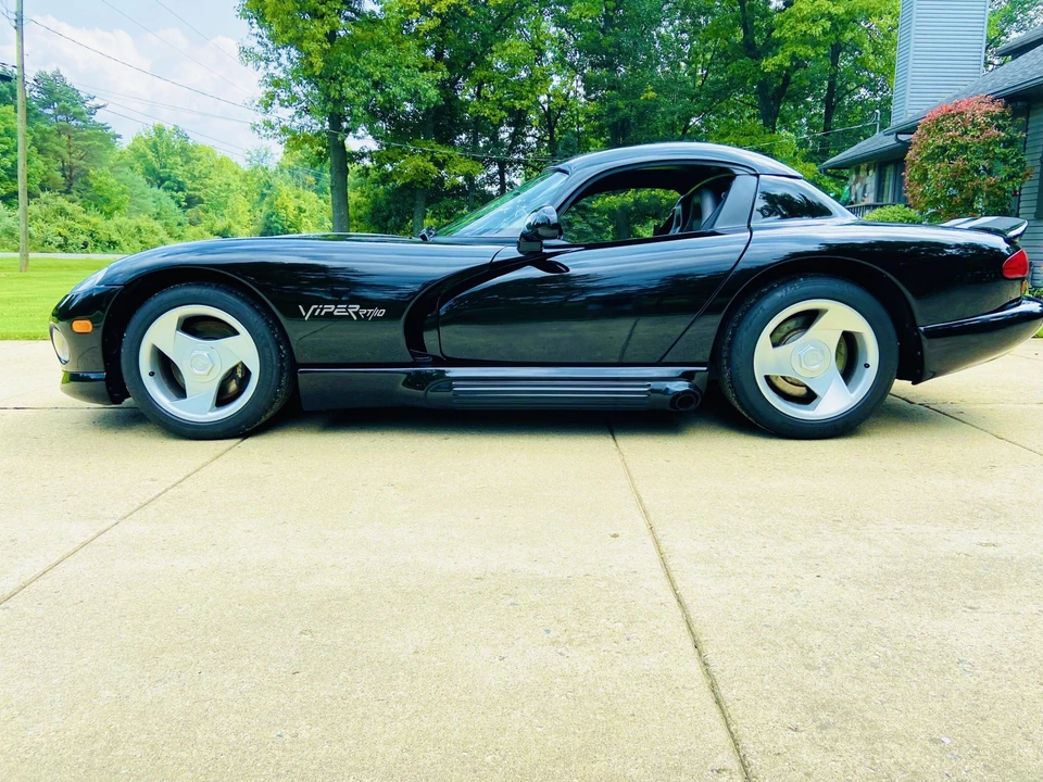 1995 Dodge Viper 1st Gen - Image 26 of 31