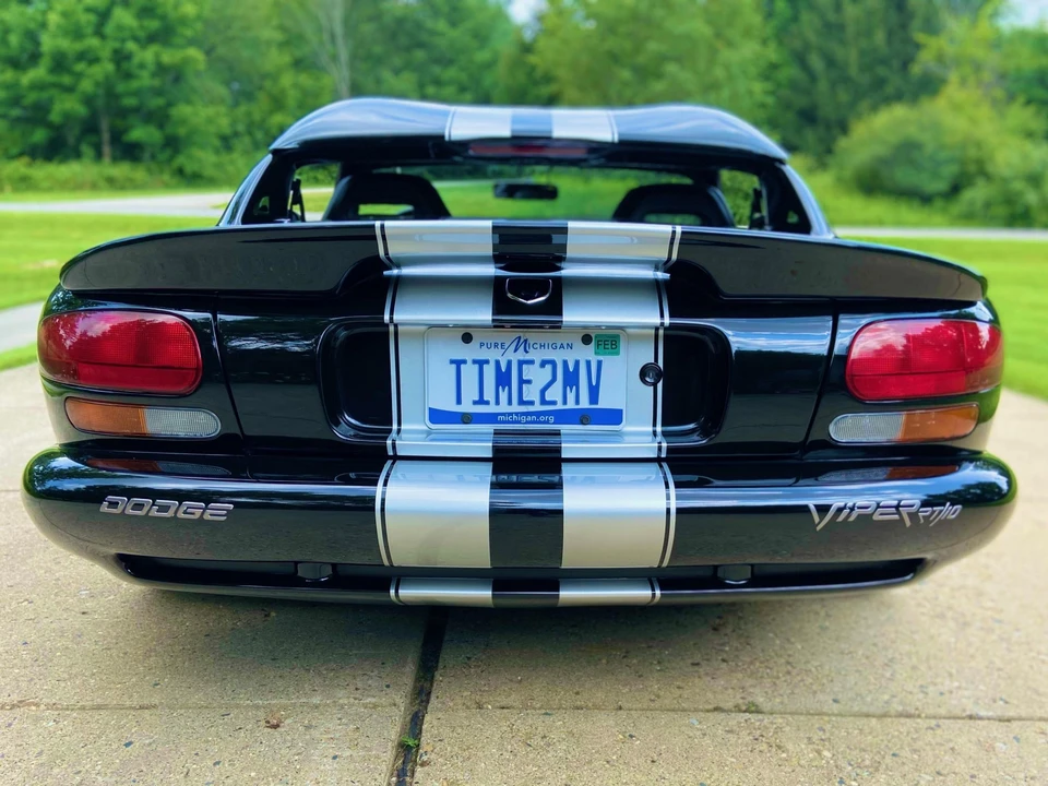 1995 Dodge Viper 1st Gen - Image 18 of 31