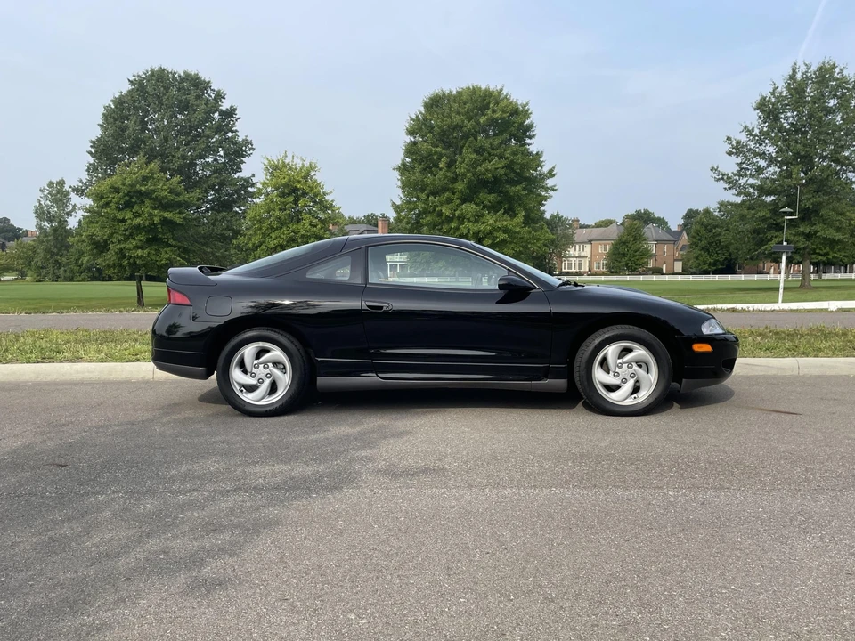 1995 Mitsubishi Eclipse 2nd Gen - Image 15 of 31