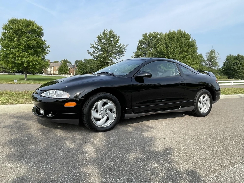 1995 Mitsubishi Eclipse 2nd Gen - Image 2 of 31