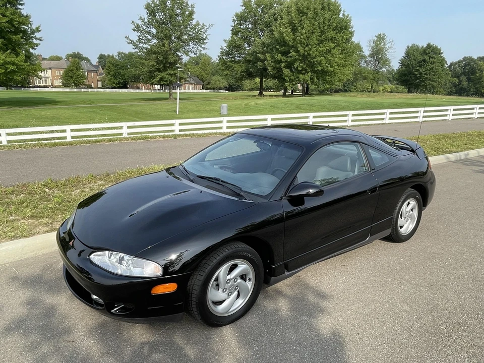 1995 Mitsubishi Eclipse 2nd Gen - Image 3 of 31