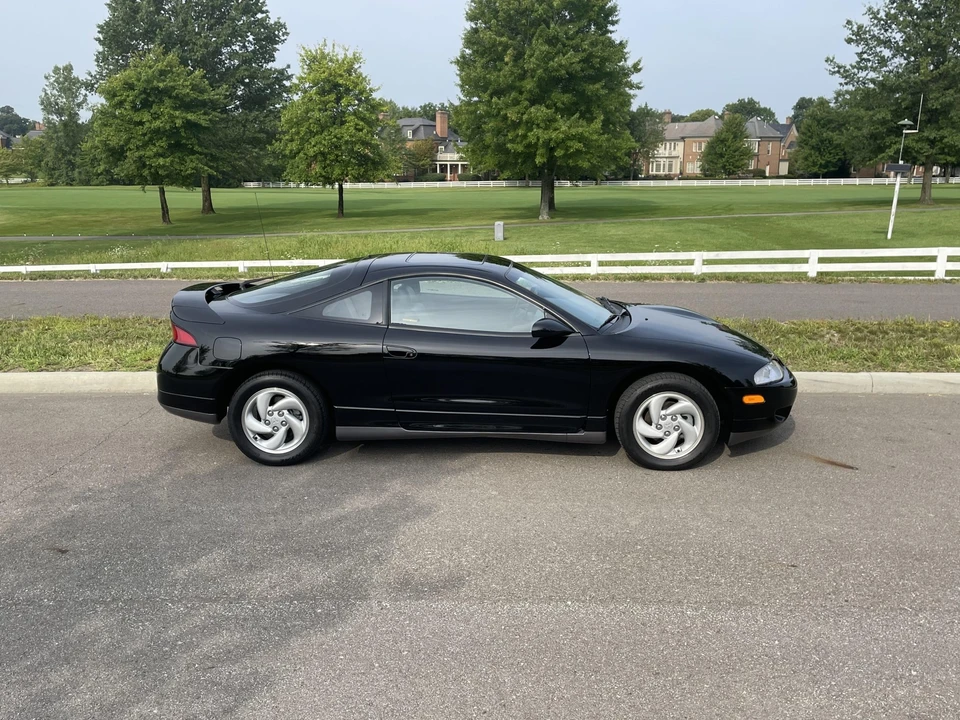 1995 Mitsubishi Eclipse 2nd Gen - Image 16 of 31