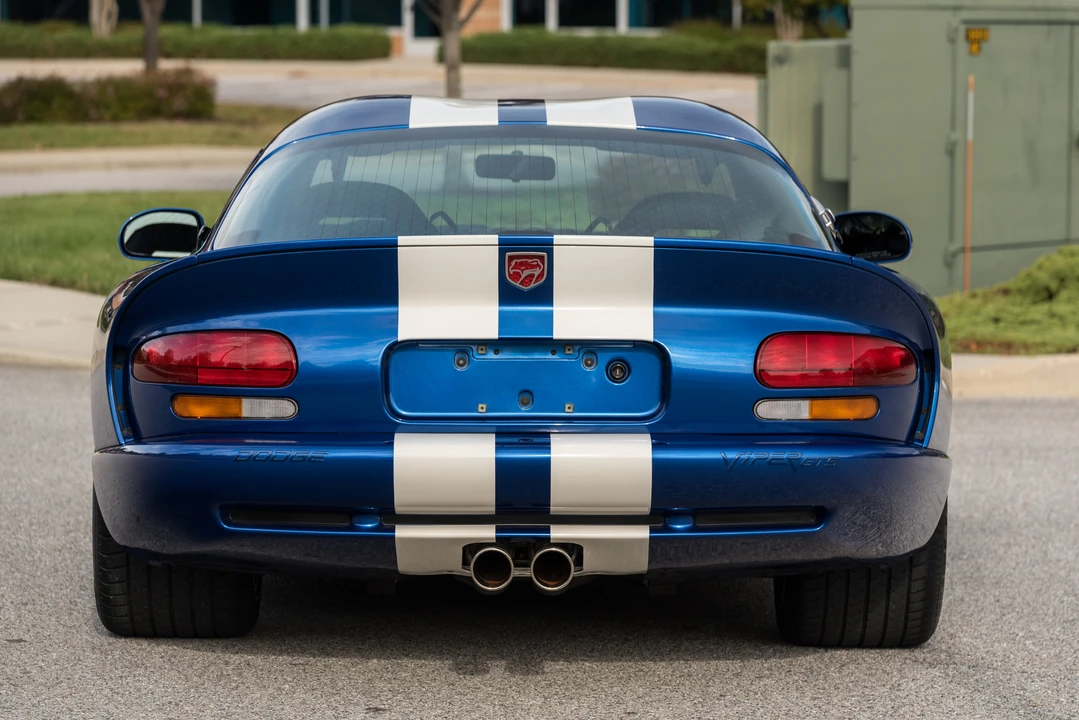 1997 Dodge Viper GTS 2nd Gen - Image 12 of 31