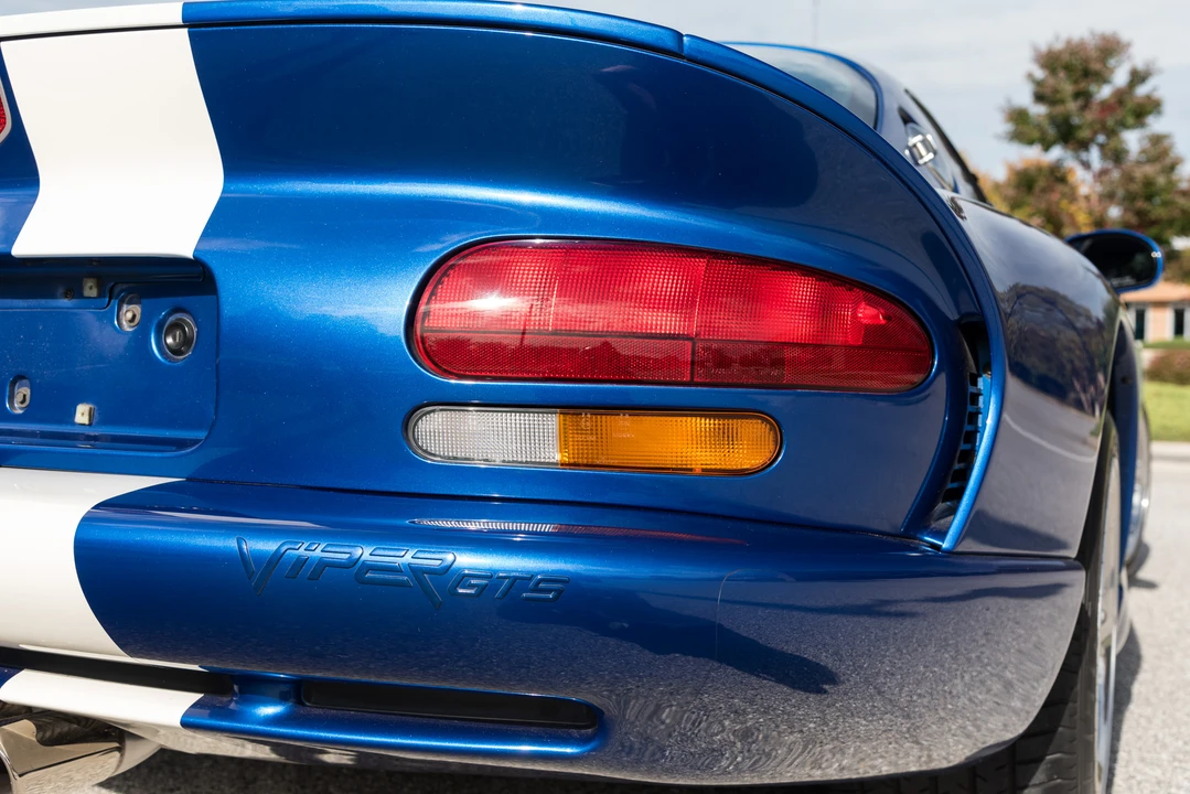 1997 Dodge Viper GTS 2nd Gen - Image 29 of 31
