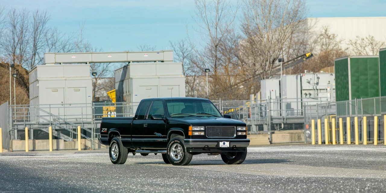 1997 GMC Sierra 1st Gen - Image 7 of 31