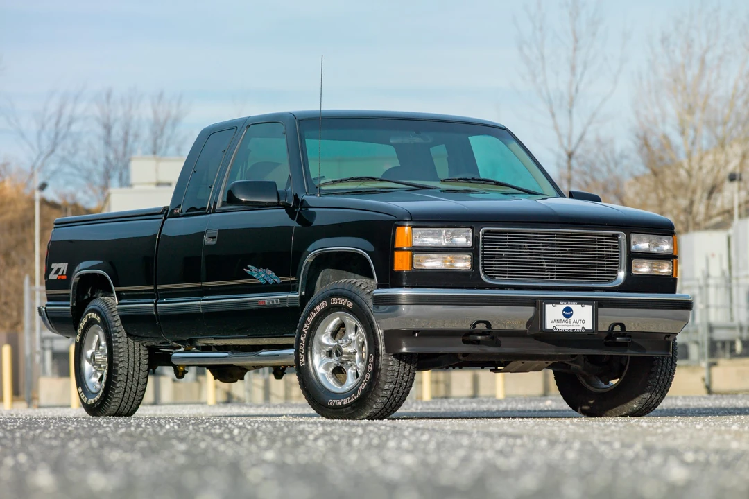 1997 GMC Sierra 1st Gen - Image 28 of 31