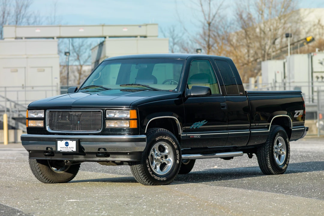 1997 GMC Sierra 1st Gen - Image 10 of 31