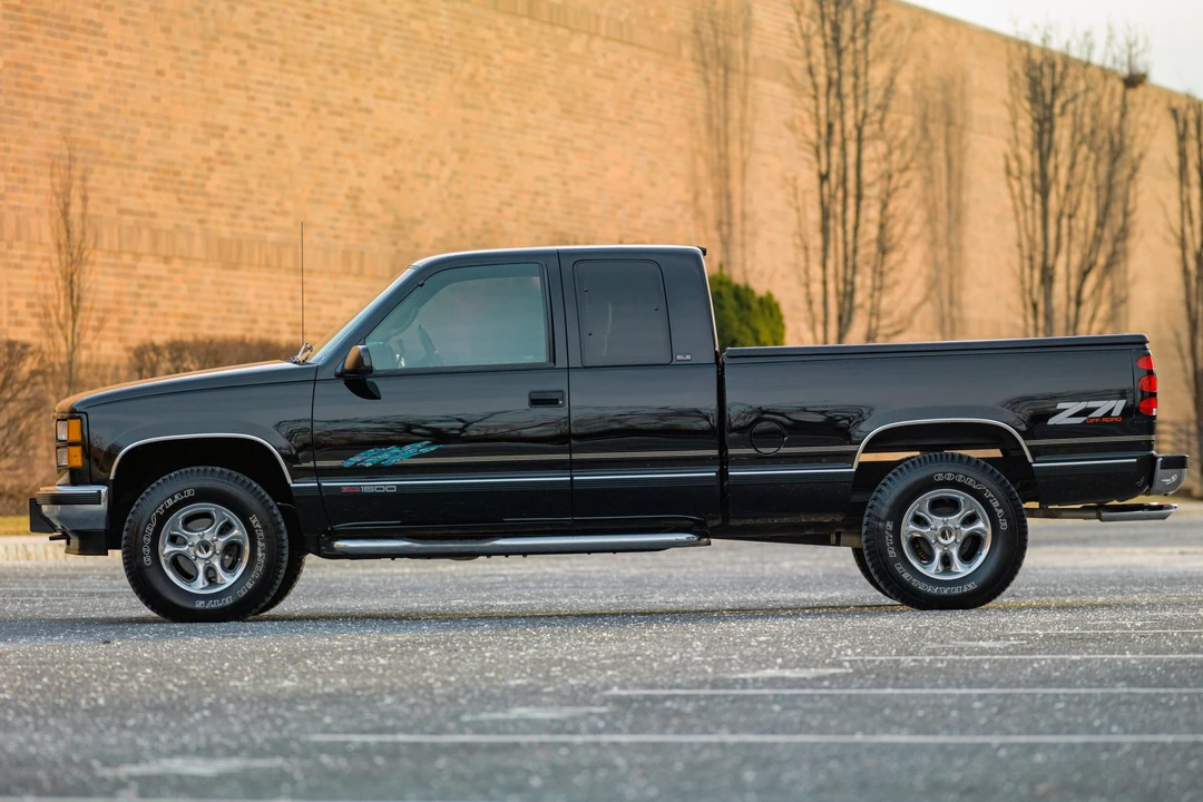 1997 GMC Sierra 1st Gen - Image 13 of 31
