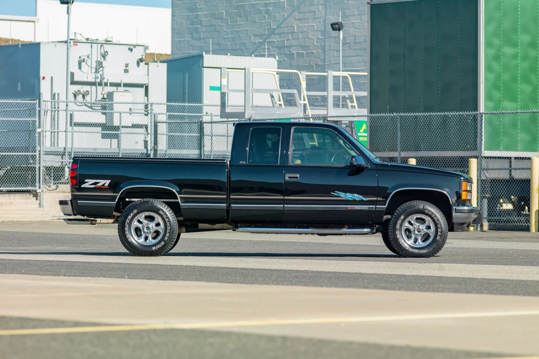 1997 GMC Sierra 1st Gen - Image 21 of 31