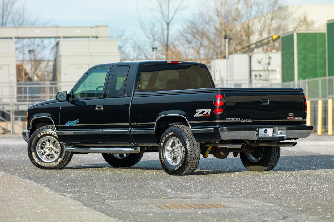 1997 GMC Sierra 1st Gen - Image 18 of 31