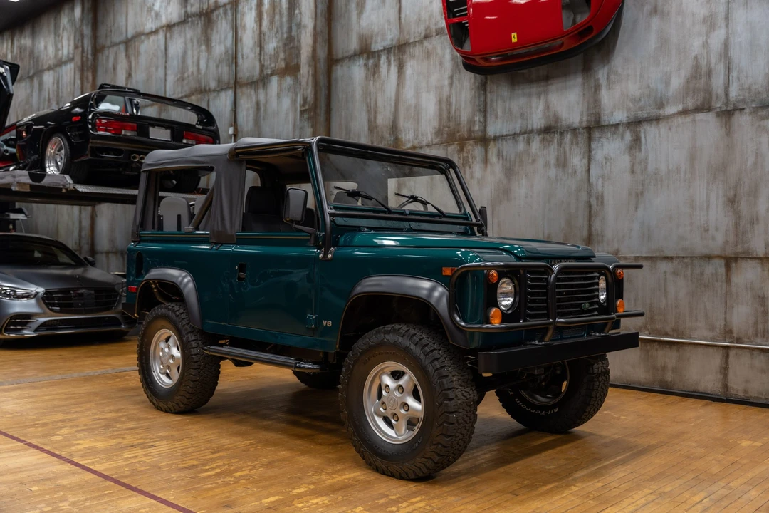 1997 Land Rover Defender 90 - Image 15 of 31
