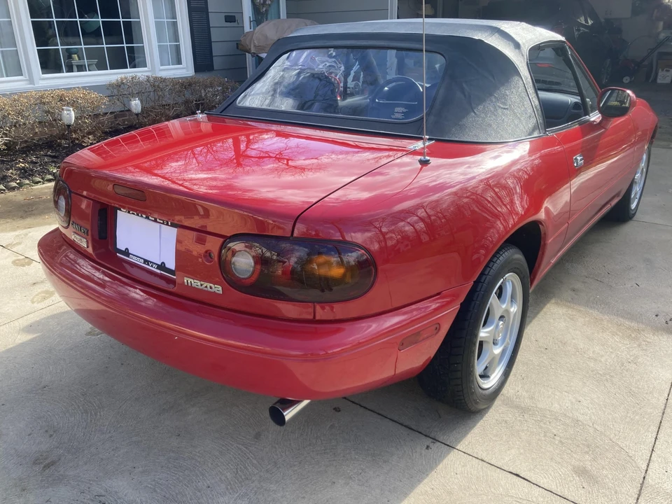 1997 Mazda NA MX-5 Miata - Image 8 of 31