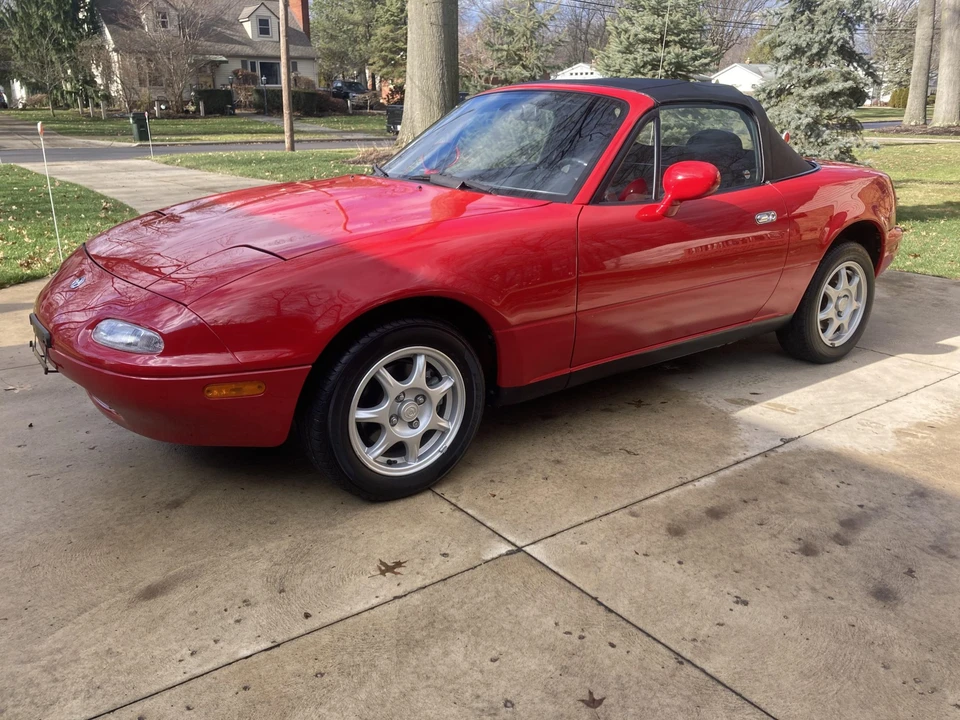 1997 Mazda NA MX-5 Miata - Image 4 of 31