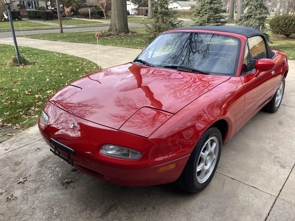 1997 Mazda NA MX-5 Miata - Image 2 of 31