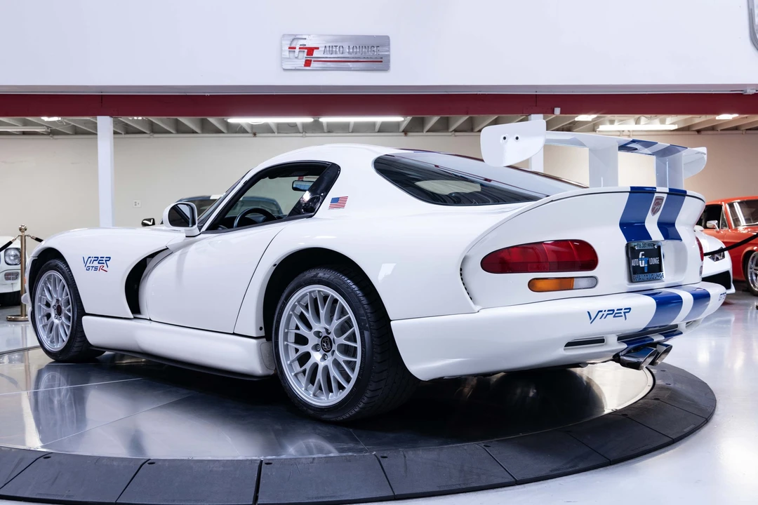 1998 Dodge Viper GTS 2nd Gen - Image 30 of 31