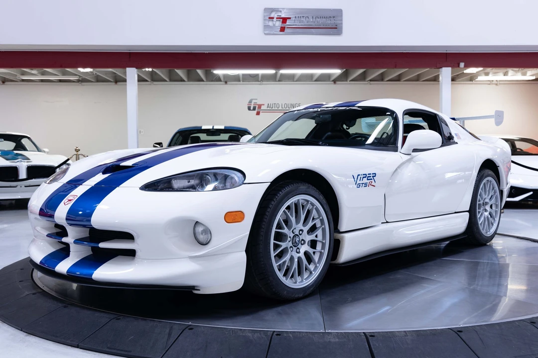 1998 Dodge Viper GTS 2nd Gen - Image 24 of 31