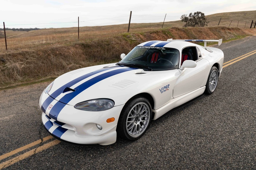 1998 Dodge Viper GTS 2nd Gen - Image 8 of 31