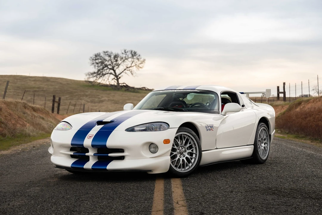 1998 Dodge Viper GTS 2nd Gen - Image 7 of 31