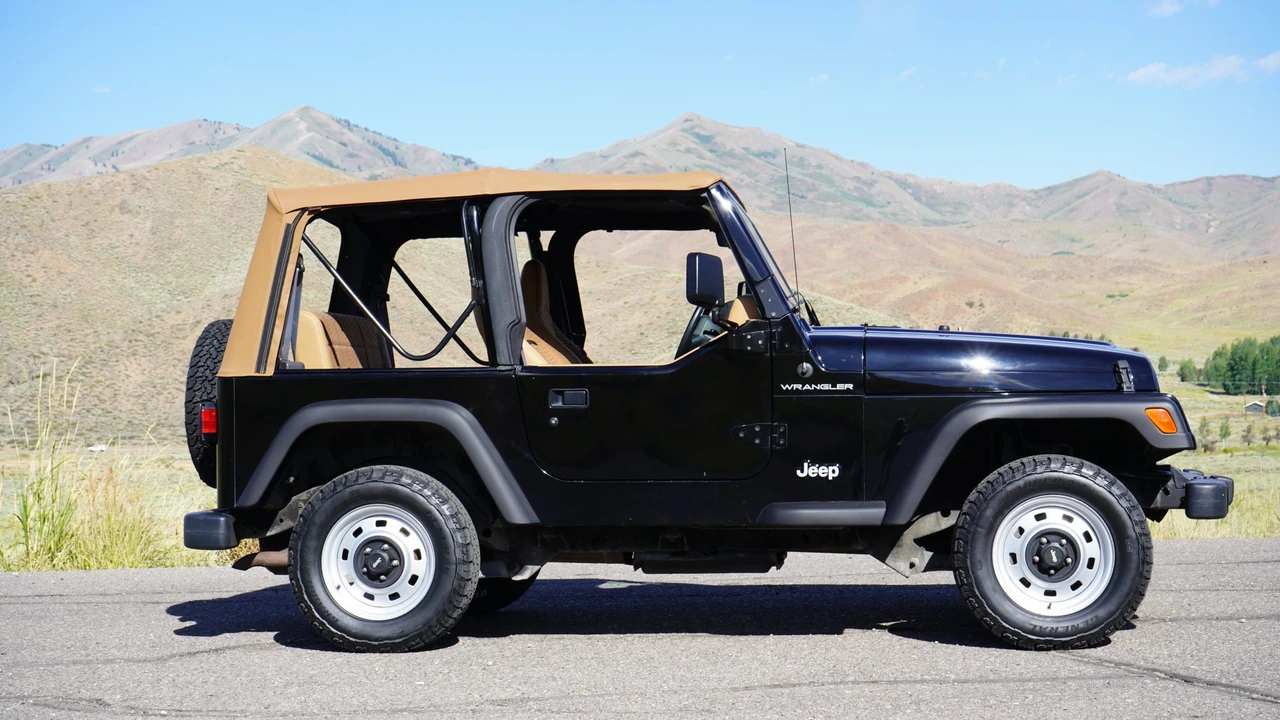 1998 Jeep TJ Wrangler - Image 30 of 31
