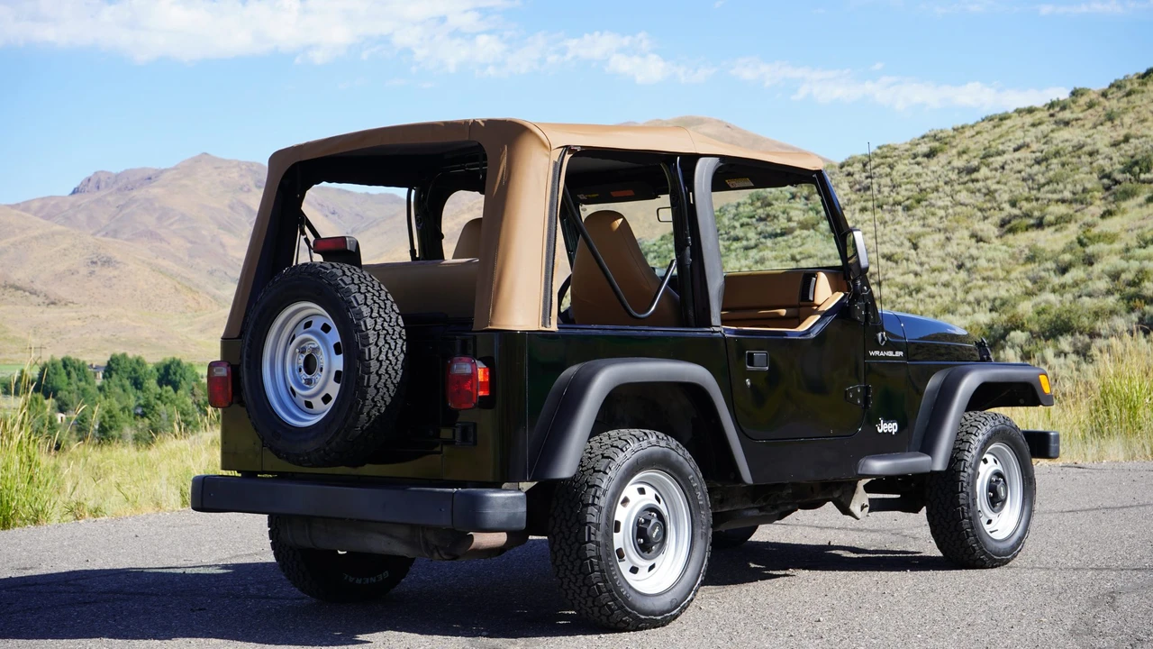 1998 Jeep TJ Wrangler - Image 28 of 31