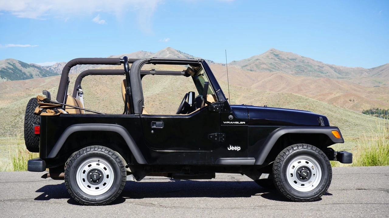 1998 Jeep TJ Wrangler - Image 7 of 31