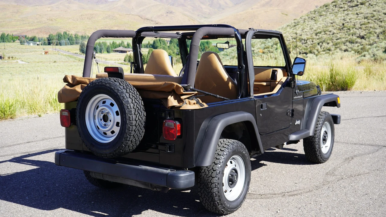 1998 Jeep TJ Wrangler - Image 5 of 31
