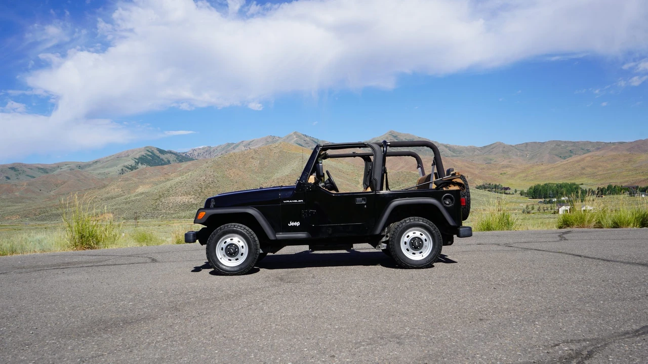 1998 Jeep TJ Wrangler - Image 4 of 31