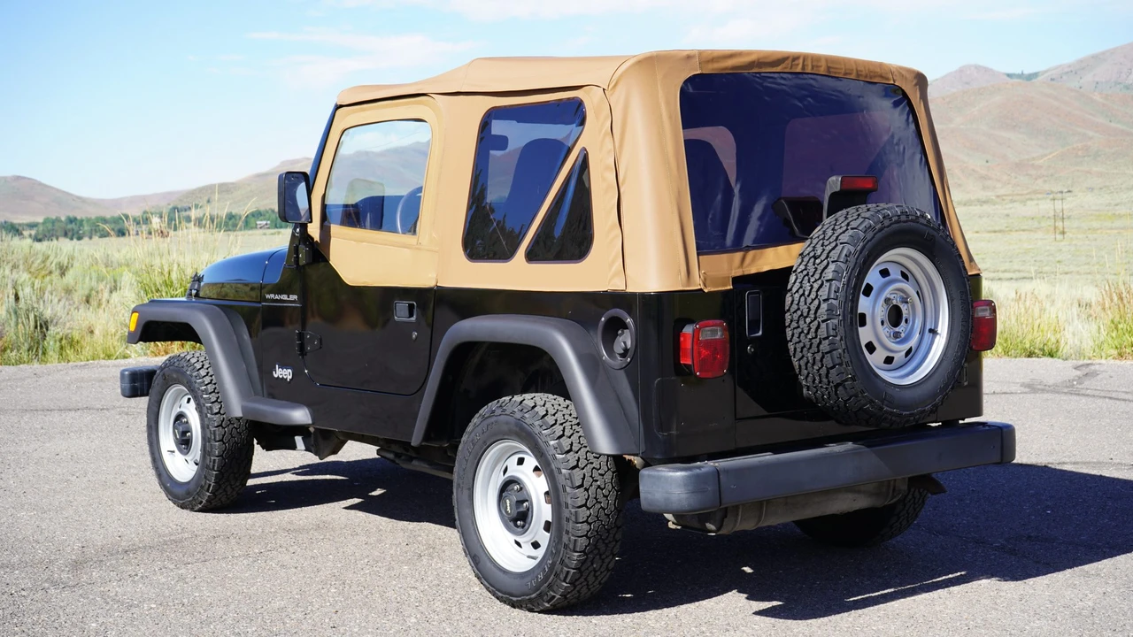1998 Jeep TJ Wrangler - Image 14 of 31