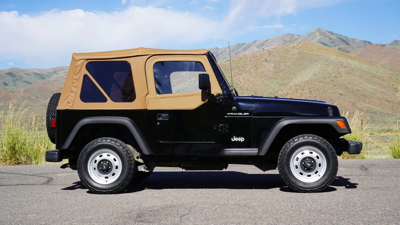 1998 Jeep TJ Wrangler - Image 19 of 31