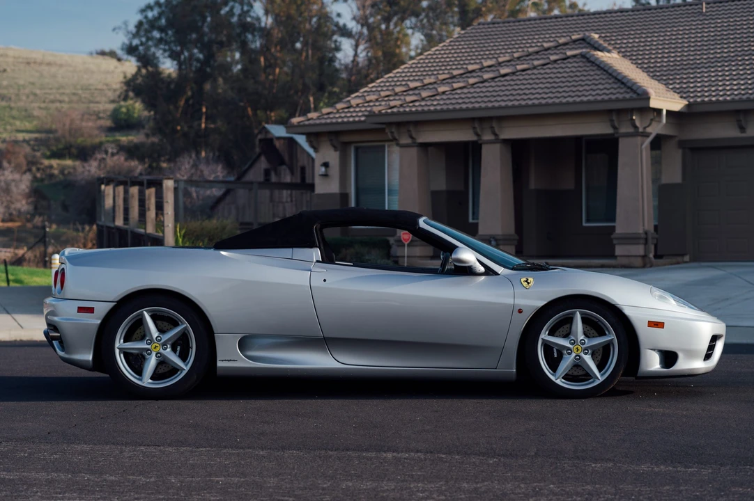 2000 Ferrari 360 Spider - Image 17 of 31