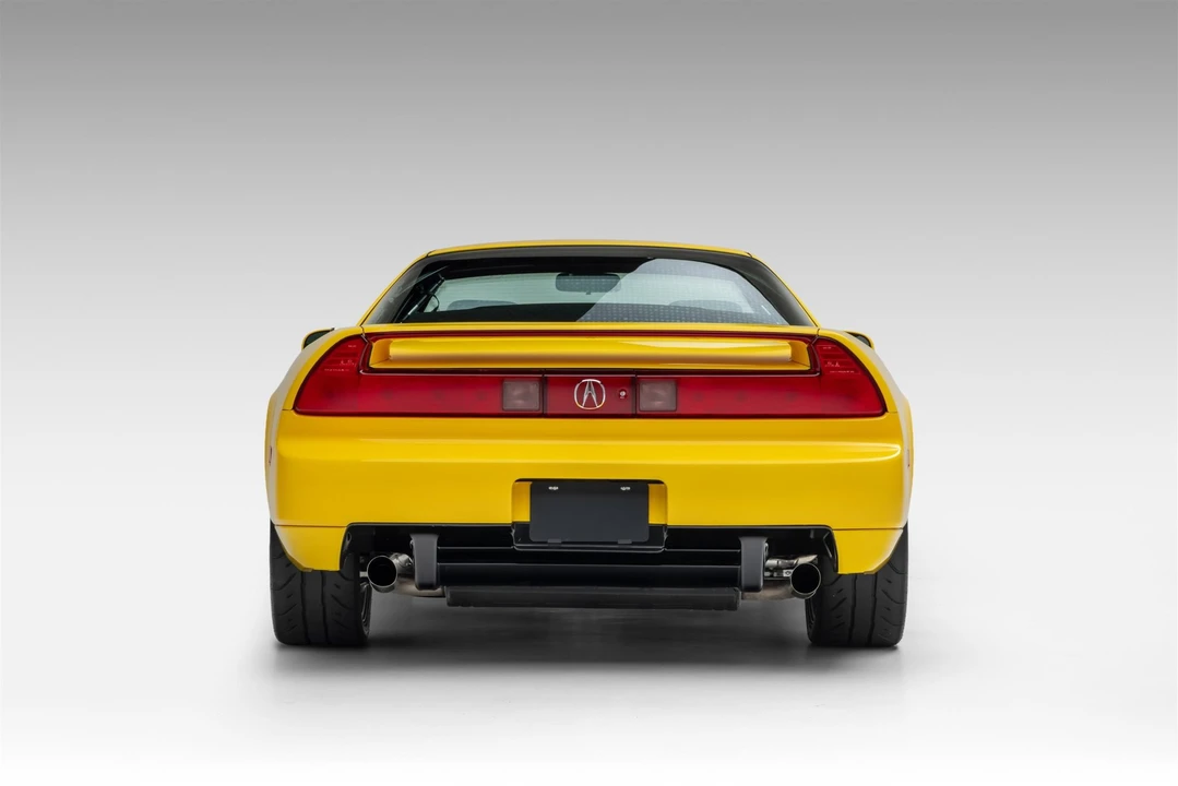2001 Acura NA2 NSX - Image 19 of 31