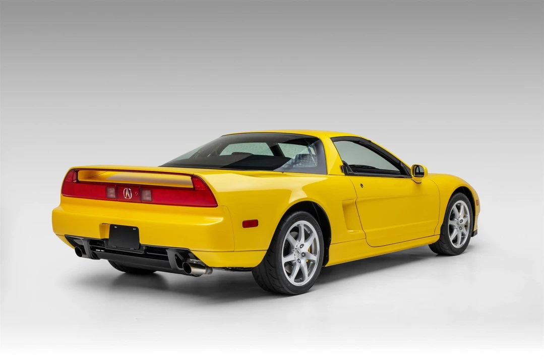 2001 Acura NA2 NSX - Image 15 of 31