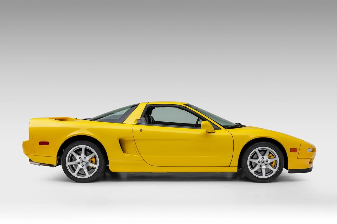 2001 Acura NA2 NSX - Image 13 of 31