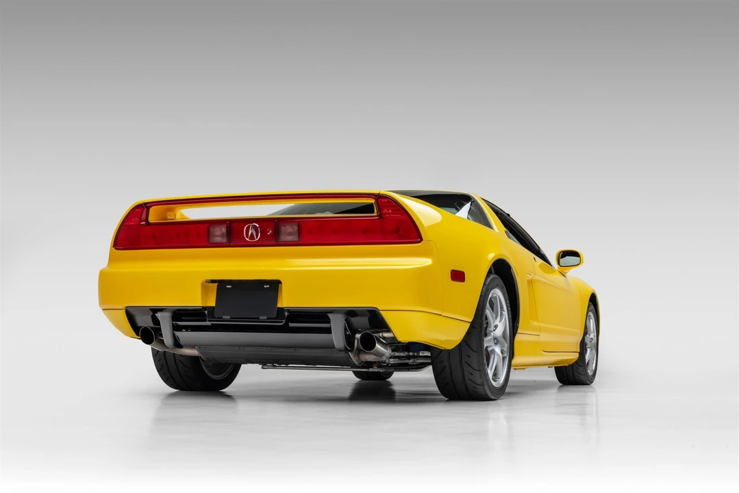 2001 Acura NA2 NSX - Image 18 of 31