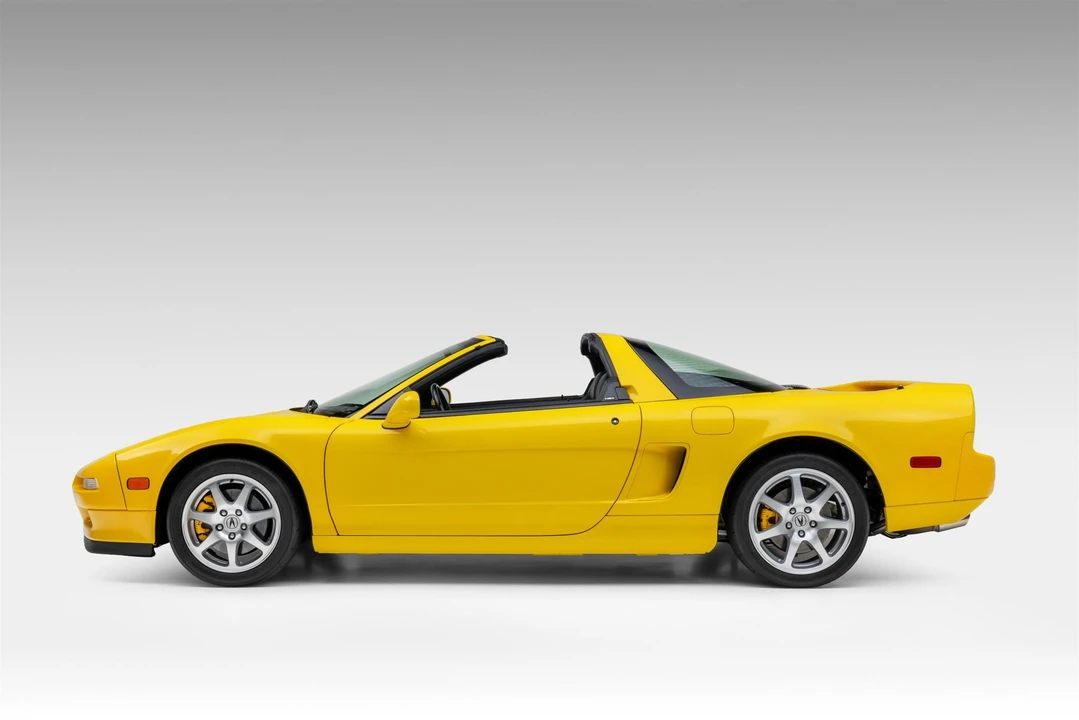 2001 Acura NA2 NSX - Image 25 of 31