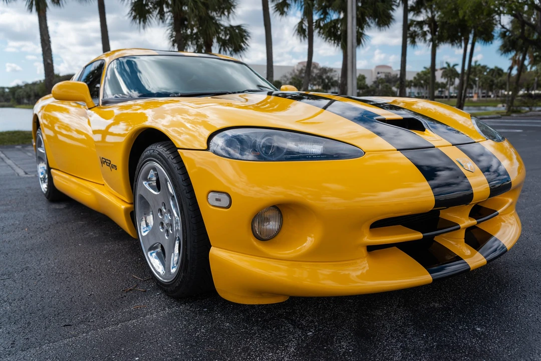 2001 Dodge Viper GTS 2nd Gen - Image 12 of 31
