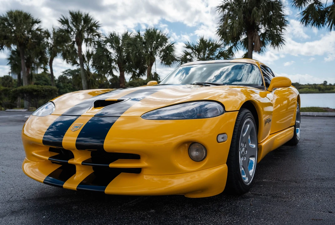 2001 Dodge Viper GTS 2nd Gen - Image 6 of 31