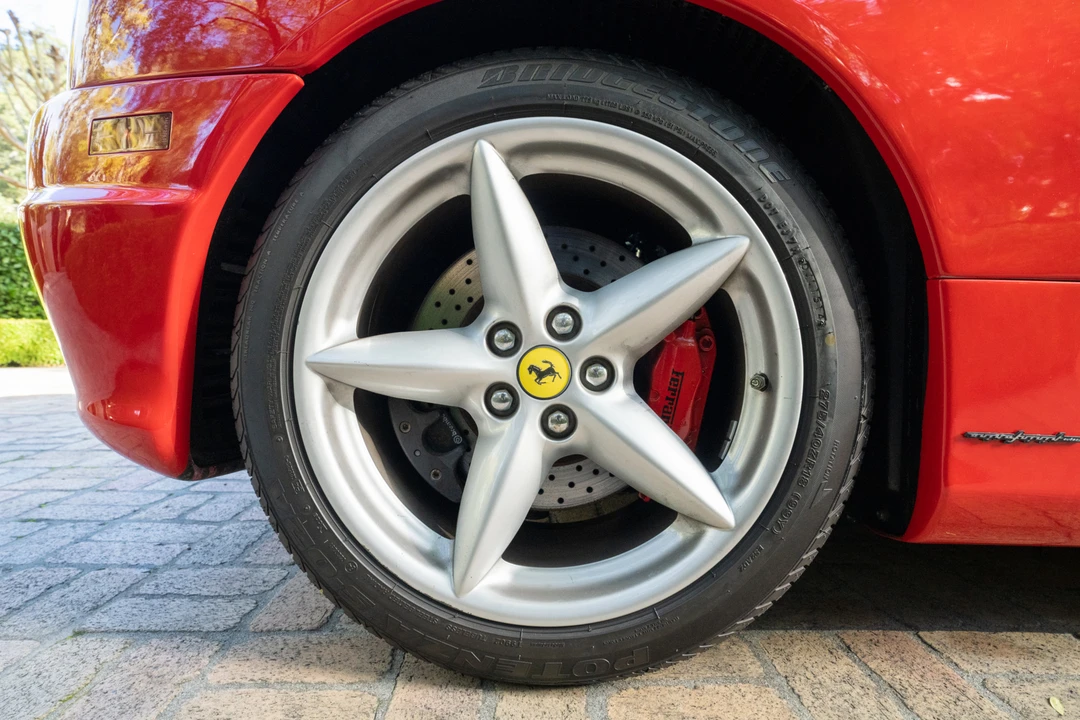2001 Ferrari 360 Spider - Image 27 of 31