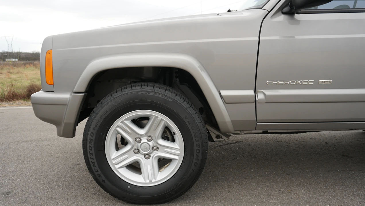 2001 Jeep XJ Cherokee - Image 20 of 31