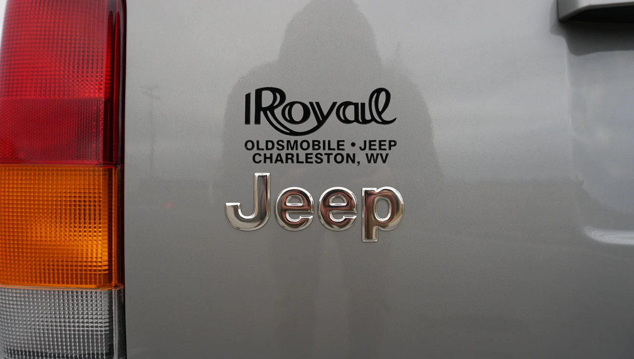2001 Jeep XJ Cherokee - Image 31 of 31