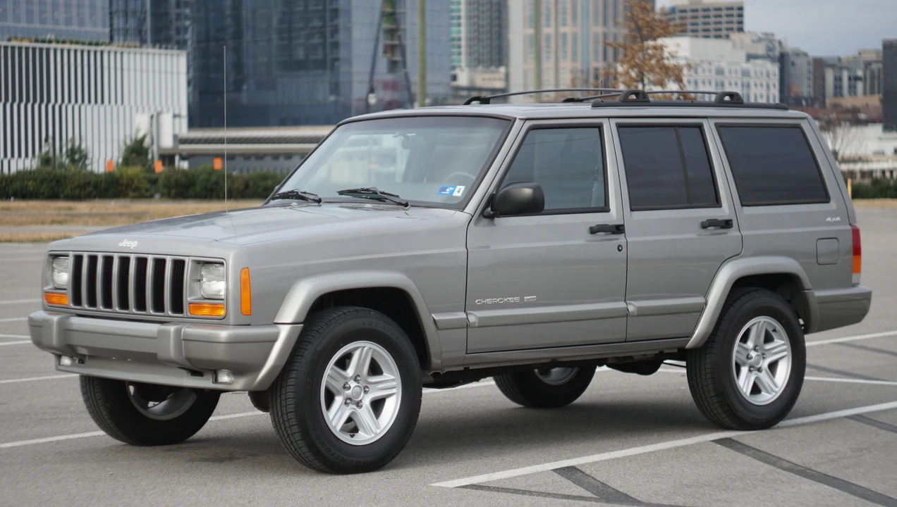 2001 Jeep XJ Cherokee - Image 2 of 31