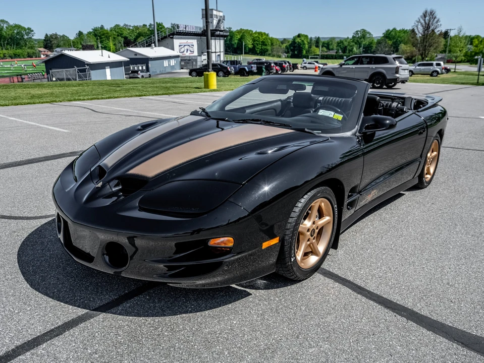 2001 Pontiac Firebird Trans Am 4th Gen - Image 2 of 31