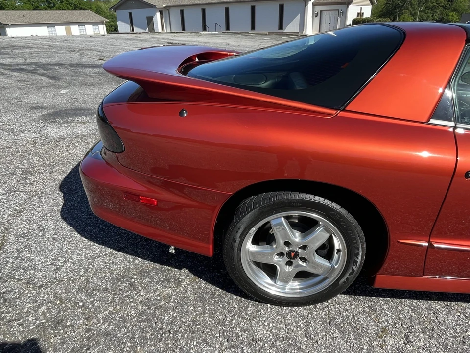 2001 Pontiac Firebird Trans Am 4th Gen - Image 19 of 31