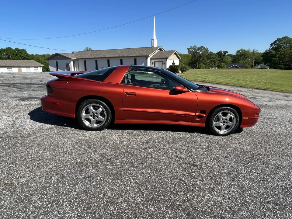 2001 Pontiac Firebird Trans Am 4th Gen - Image 9 of 31
